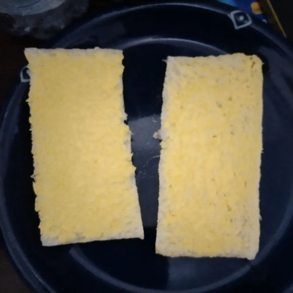 Step 2 Roti Bagelen Keju Manis