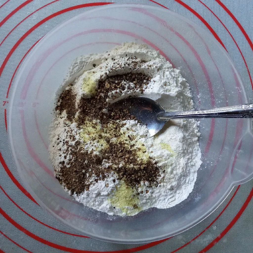 Step 2 Kulit Crispy Lada Hitam