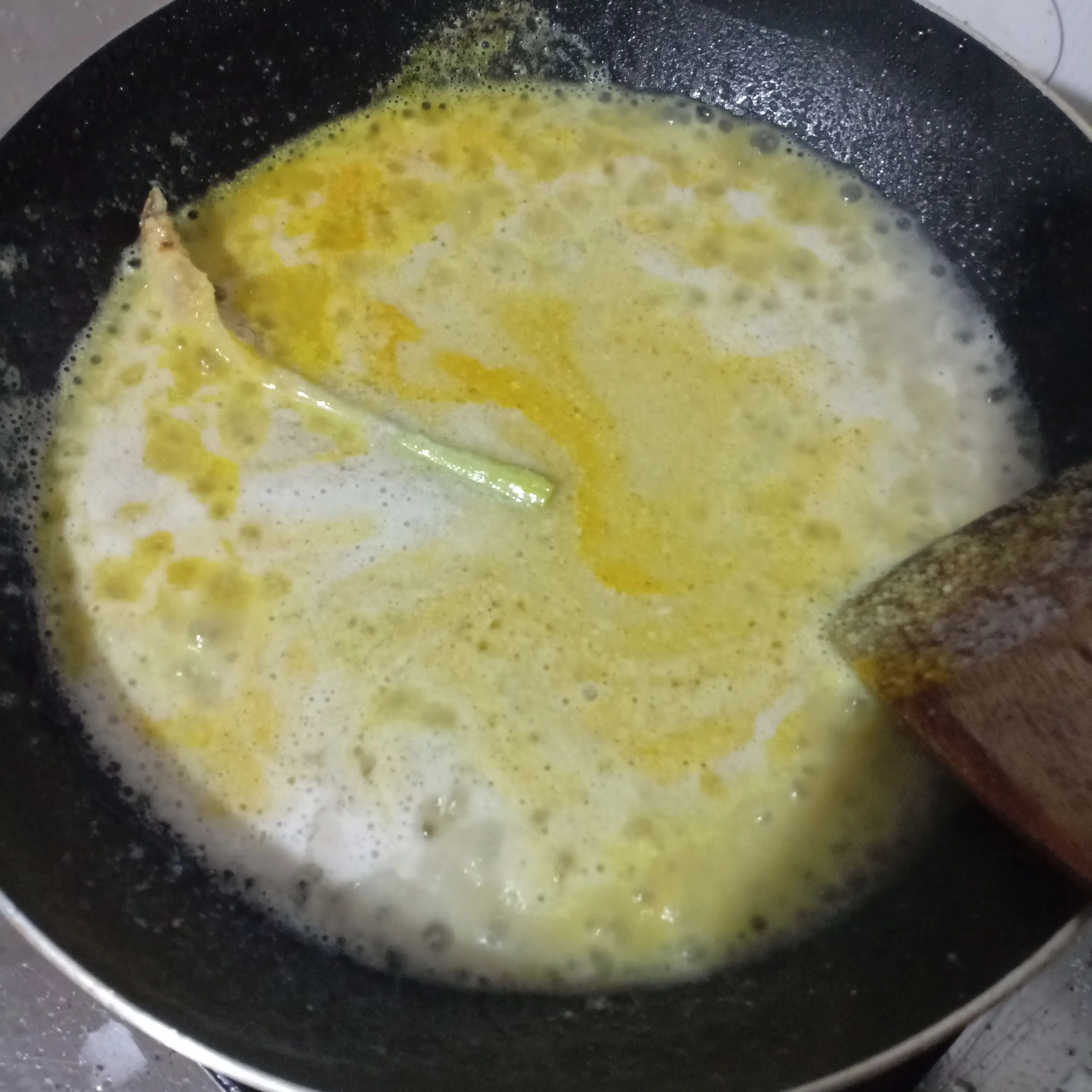 Step 2 Telur Rebus Bumbu Kuning Cabe Ijo
