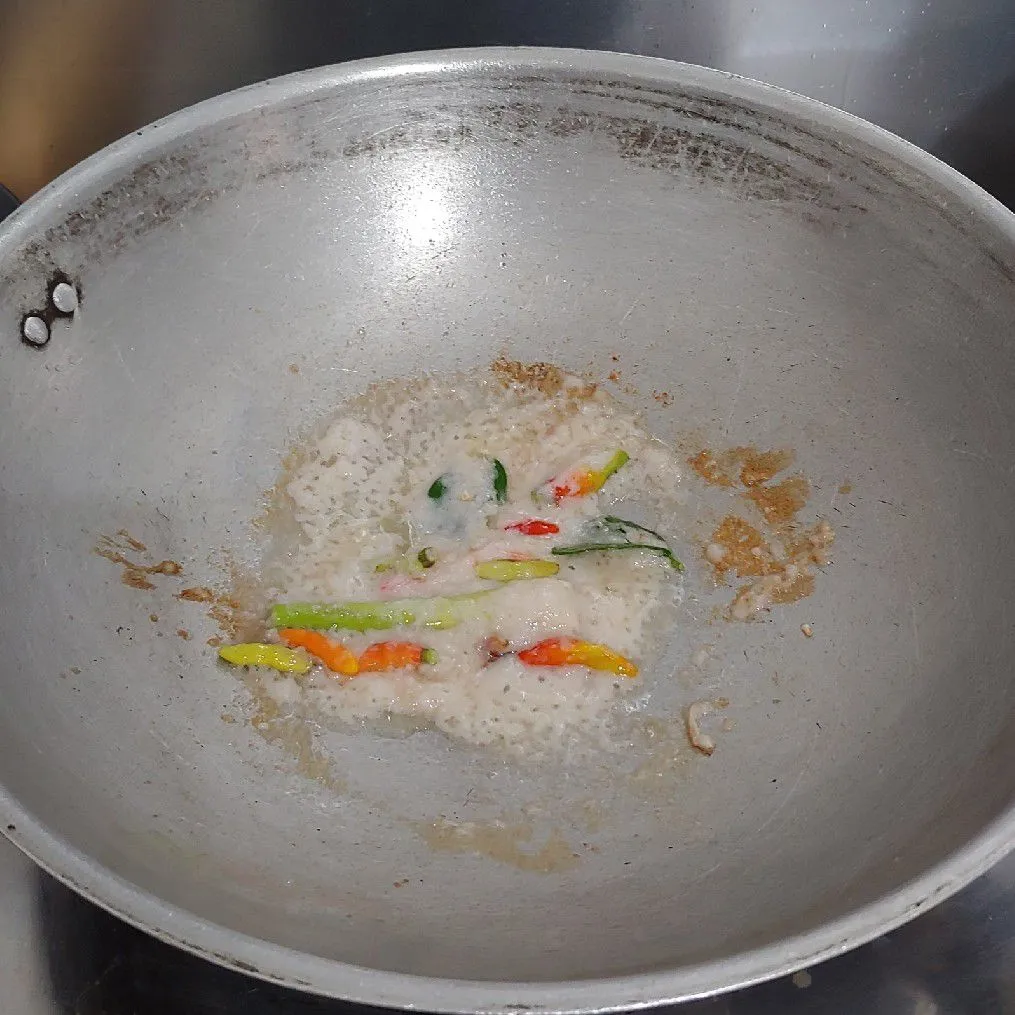Step 3 Telur Petis