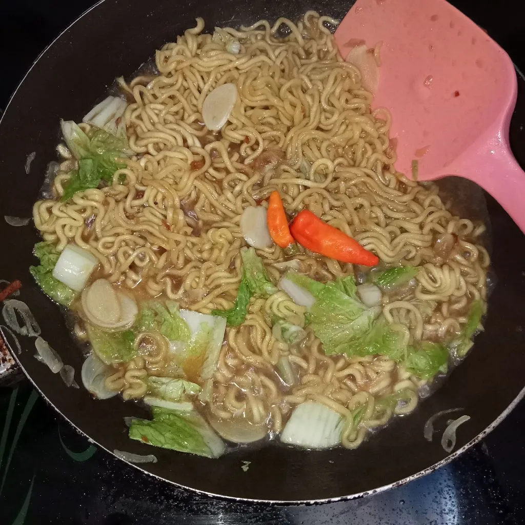 Step 5 Indomie Goreng Nyemek