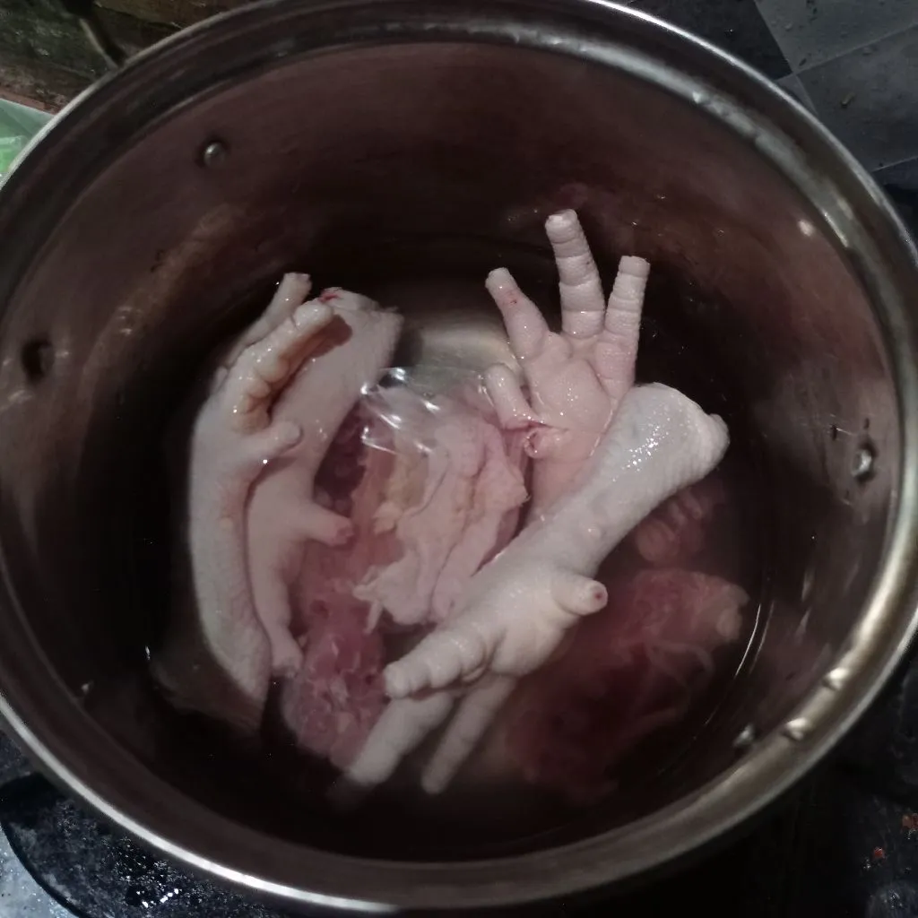 Step 1 Sop ayam brokoli kembang kol