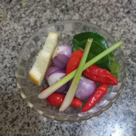 Step 3 Pindang Tongkol Sambal Matah