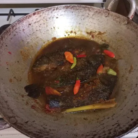Step 6 Ikan Mas Kecap Bumbu Halus