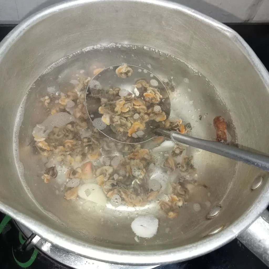 Step 2 Sayur Kelor Kerang Kupas