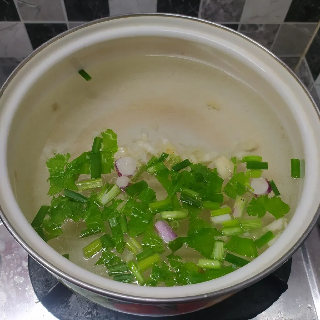 Step 2 Sup Tahu Pokchoy Siomay