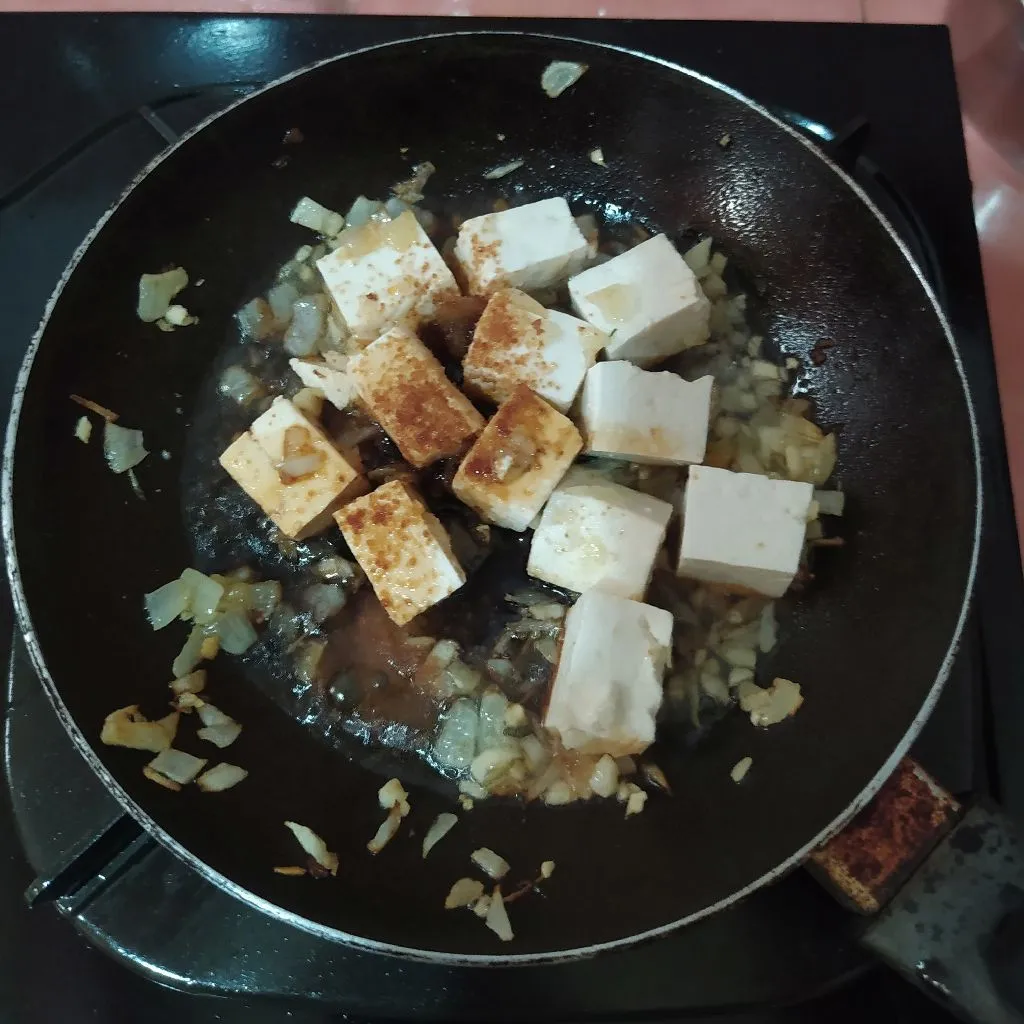 Step 3 Oyakodon Tofu