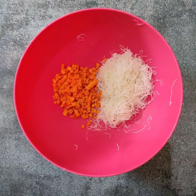 Step 1 Telur Dadar Bihun