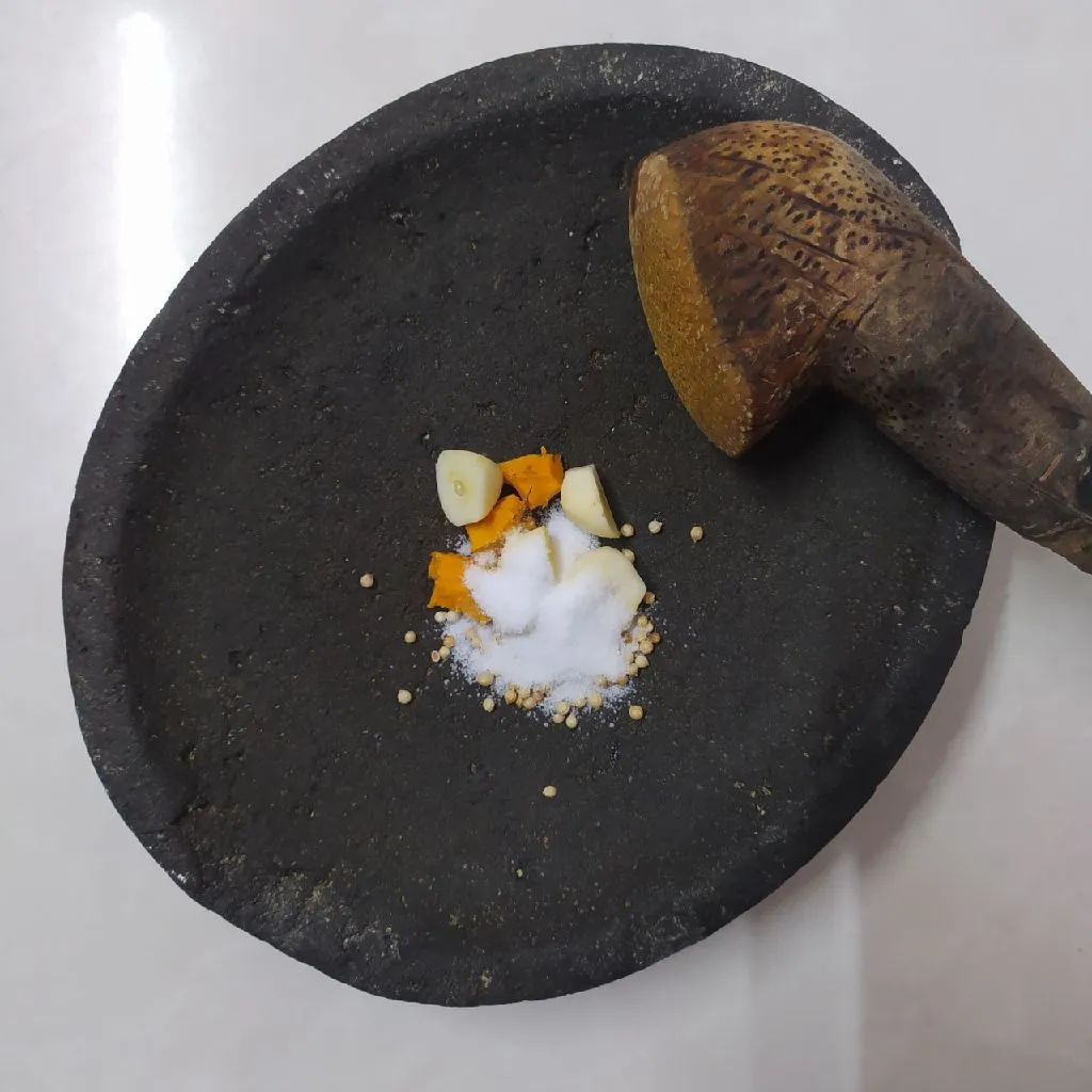 Step 2 Ikan Mujaer Goreng Sambal Kencur
