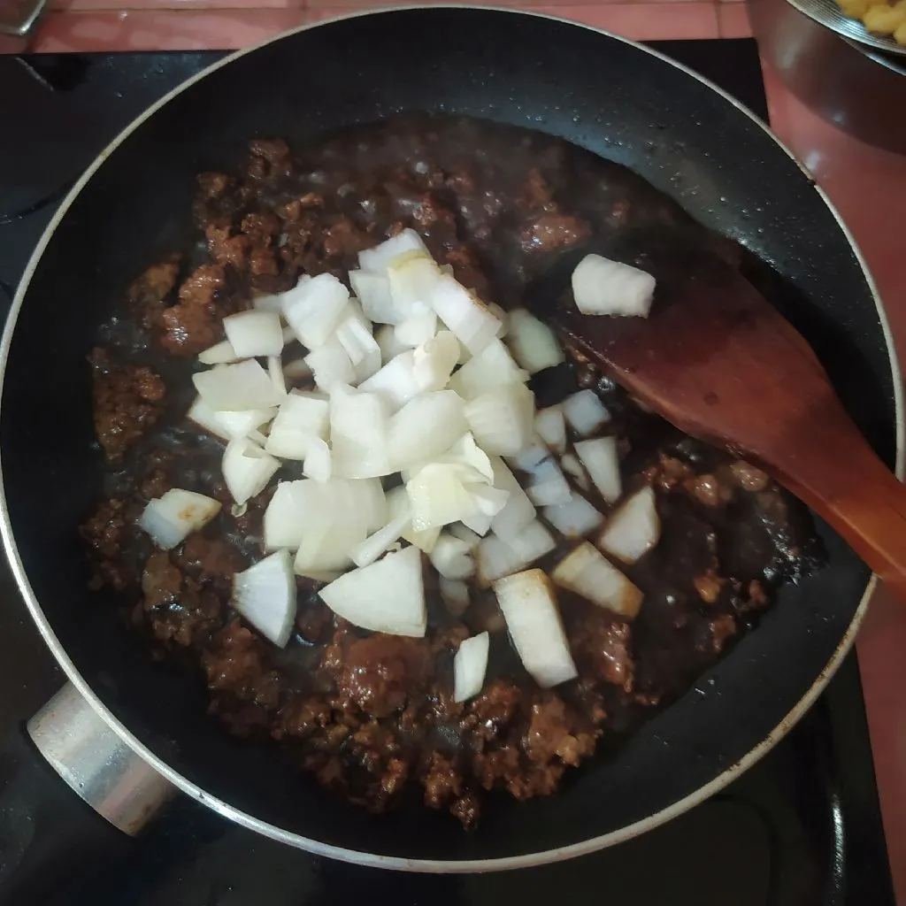 Step 3 Beef Jjangmyeon