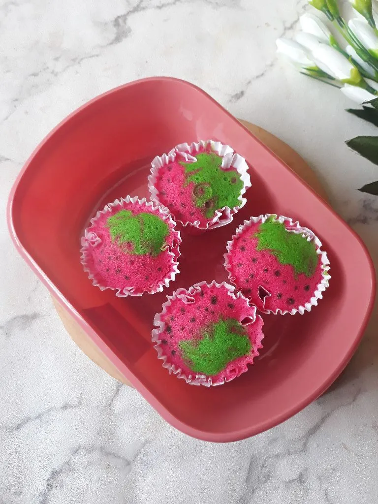 Bolu Kukus Strawberry