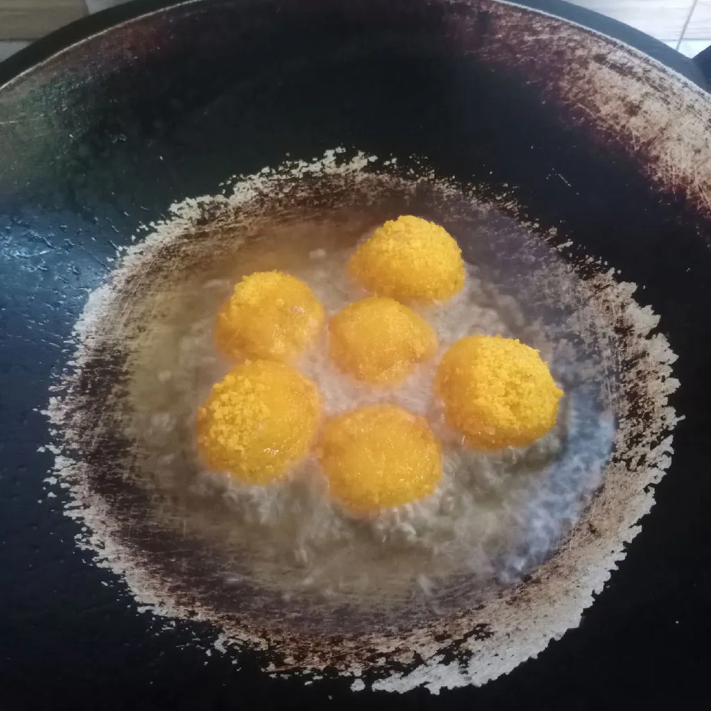 Step 8 Bola Pisang Keju Crispy