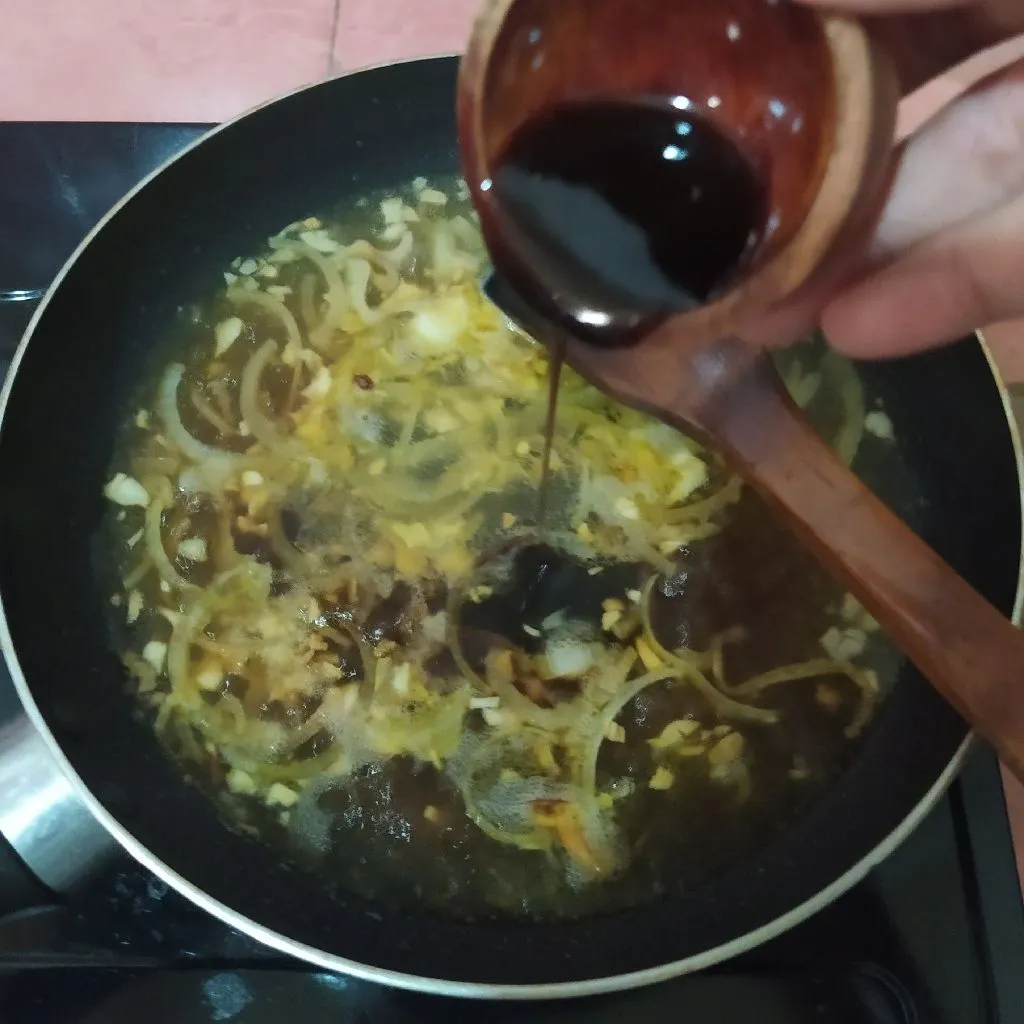 Step 3 Bakso Goreng Saus Teriyaki