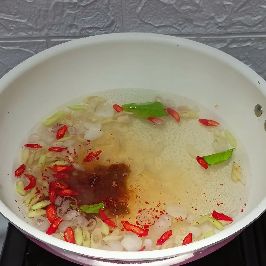 Step 2 Tomyum Warna-Warni