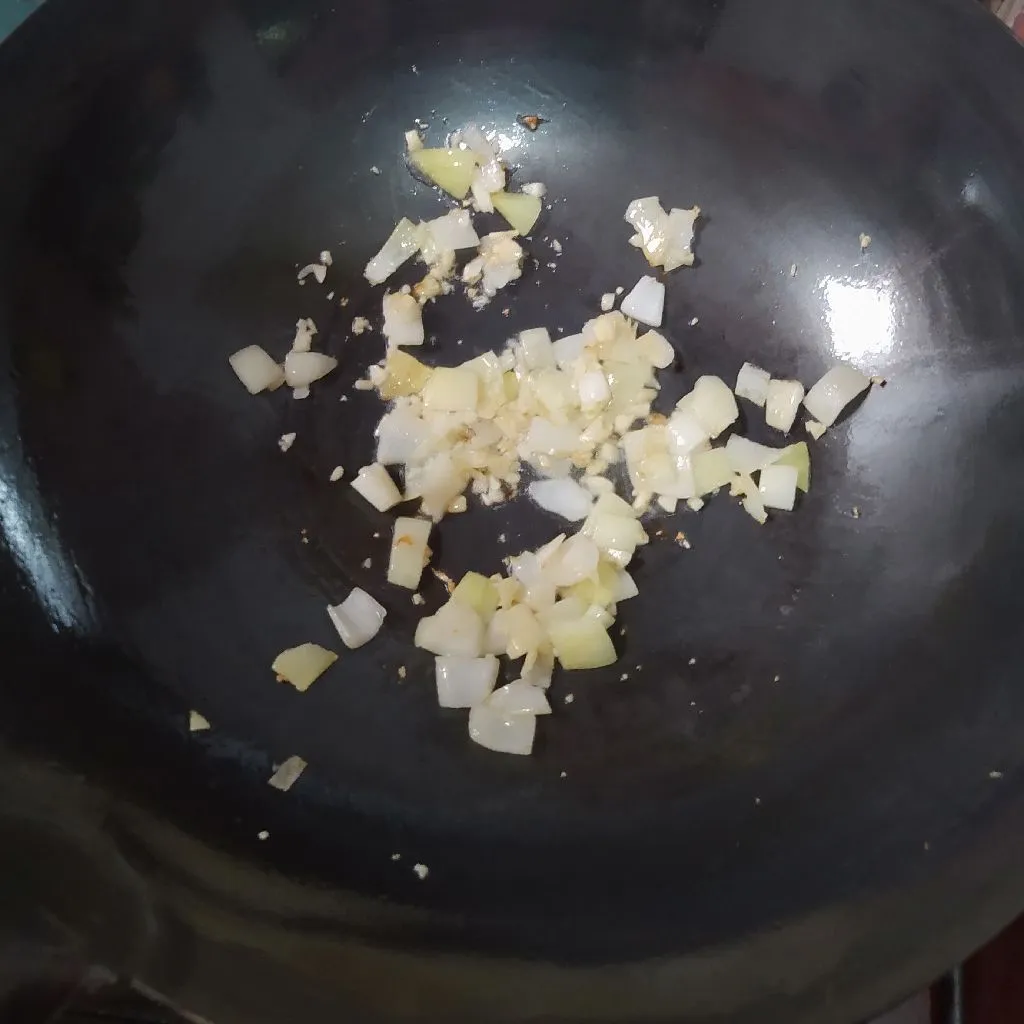 Step 1 Tumis Chikuwa