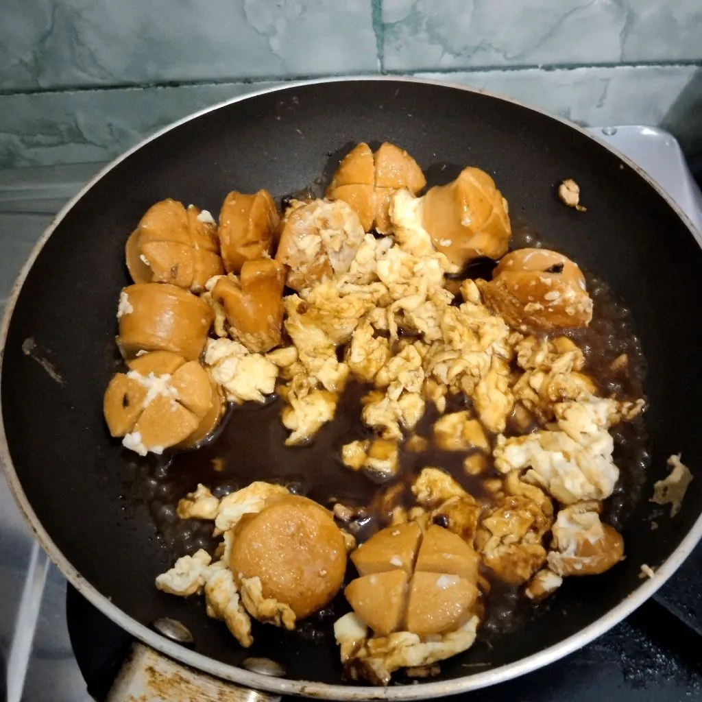 Step 5 Tumis Sosis Telur