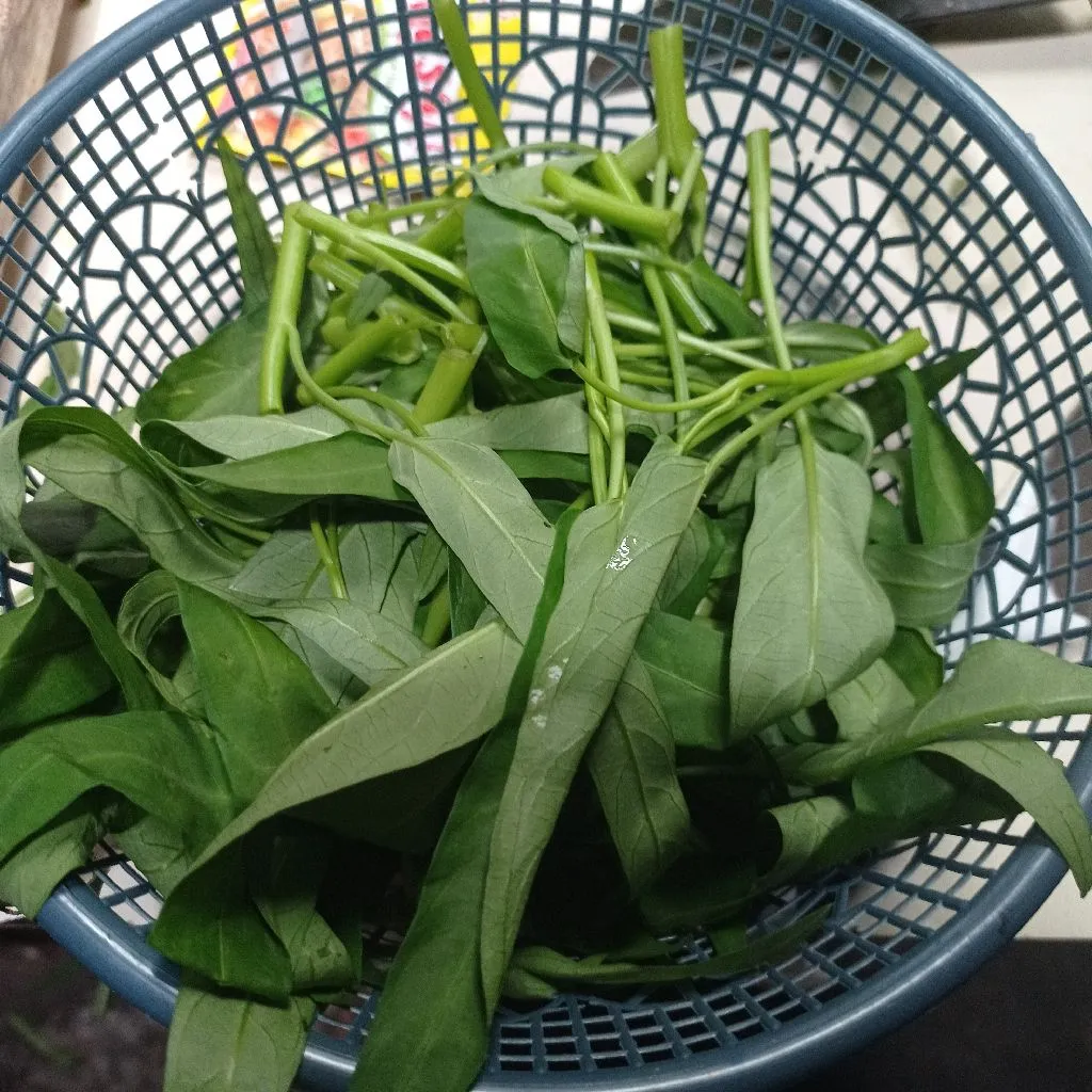Step 1 Tumis Kangkung Tahu