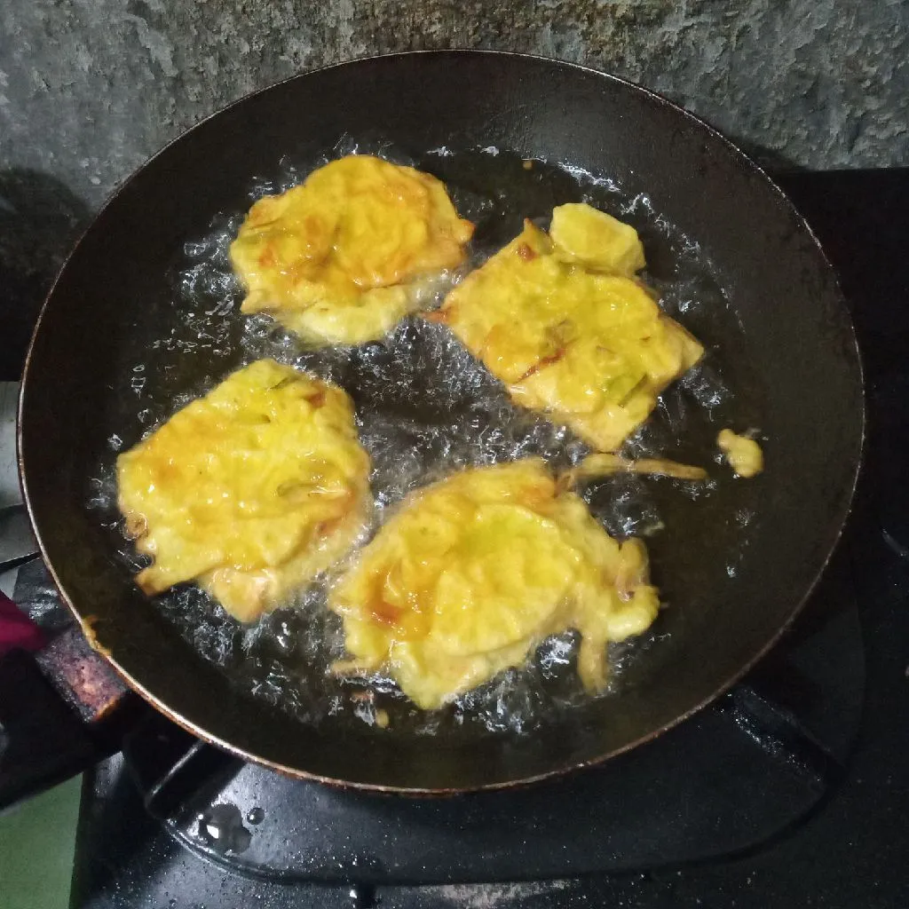 Step 6 Tempe Gembos Goreng Bumbu Kuning