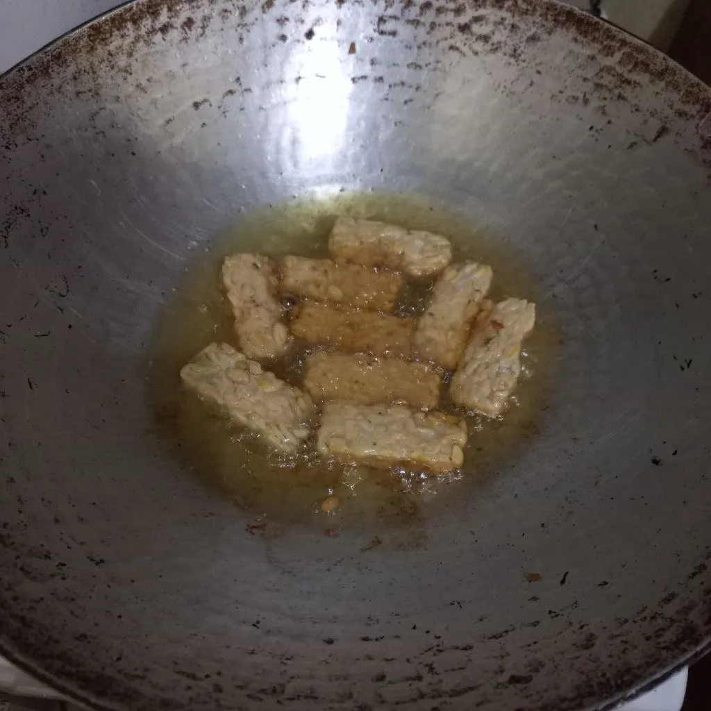 Step 4 Tempe Goreng Creamy Balut Sambal