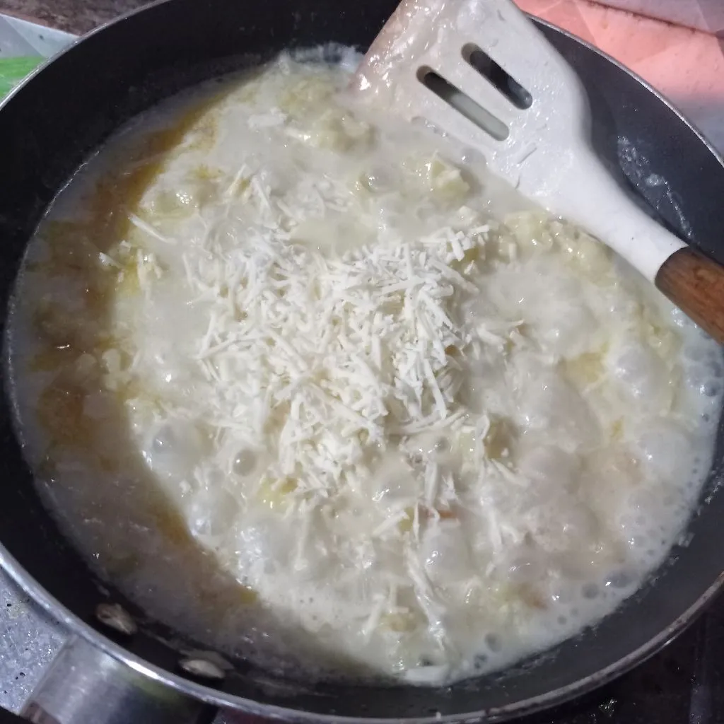 Step 2 Macaroni cheese balls