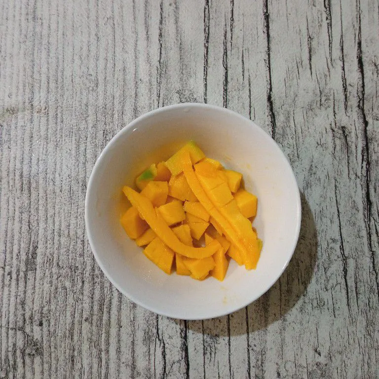 Step 2 Es Mangga Creamy Susu
