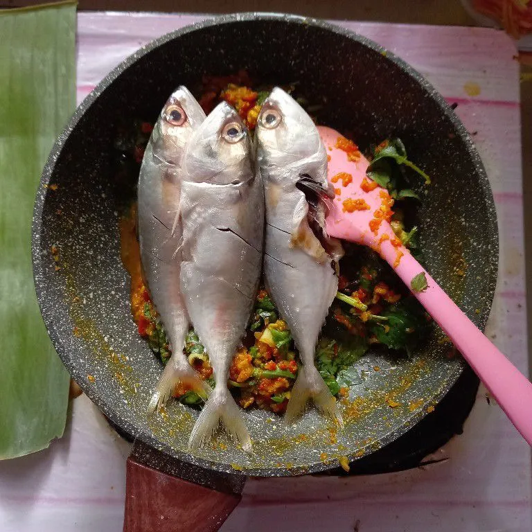 Step 5 Pepes Ikan Kembung Pedas