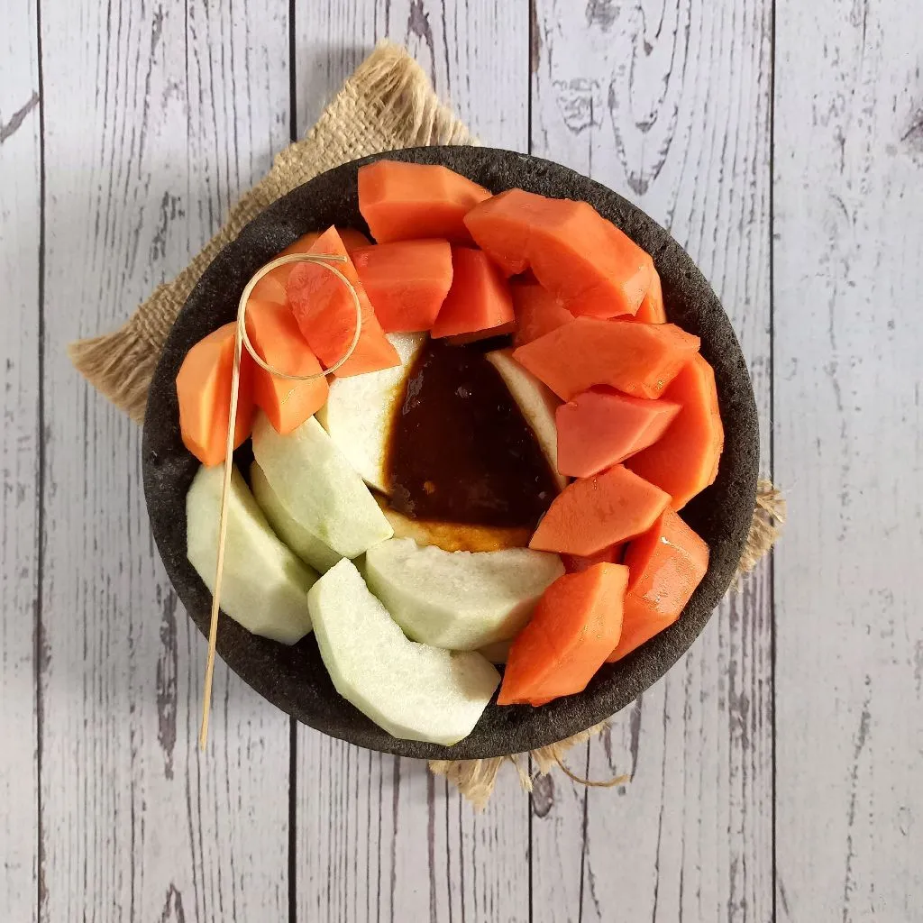 Step 4 Rujak Buah Sambal Kencur
