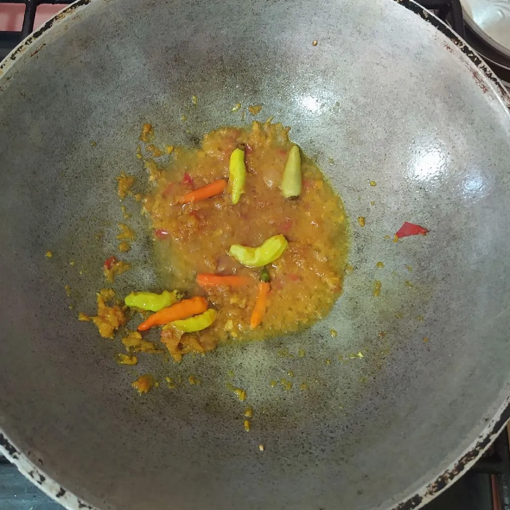 Step 3 Telur Tahu Tempe Kuah Santan Kuning