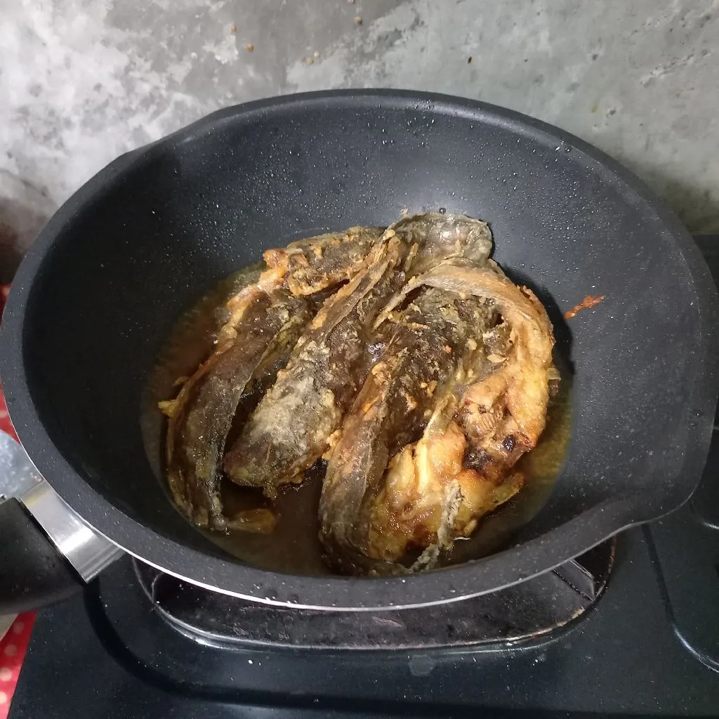 Step 3 Lele Bakar Pedas Manis