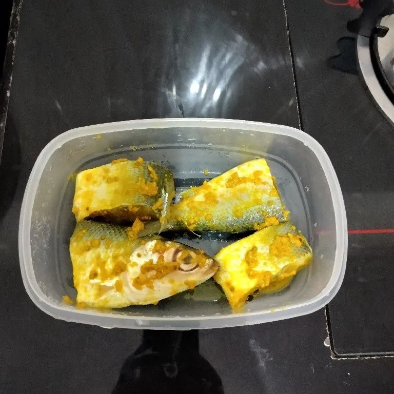 Step 3 Bandeng Goreng Kunyit