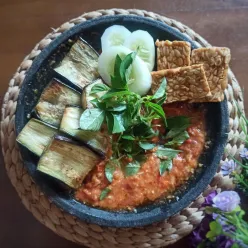 Terong Penyet Sambal Tomat Kemangi