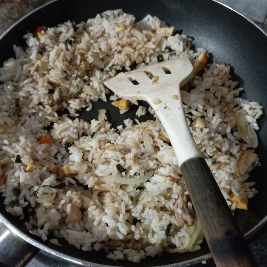 Step 5 Nasi goreng ayam nori