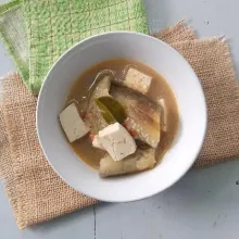 Tes rasa sebelum diangkat. Setelah mendidih, angkat. Sajikan.