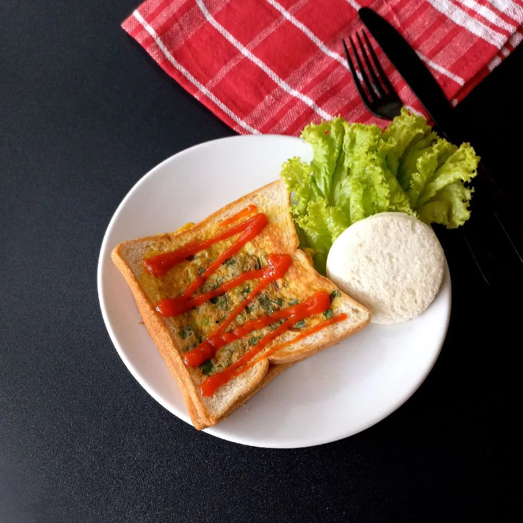 Roti Panggang Telur Parmesan