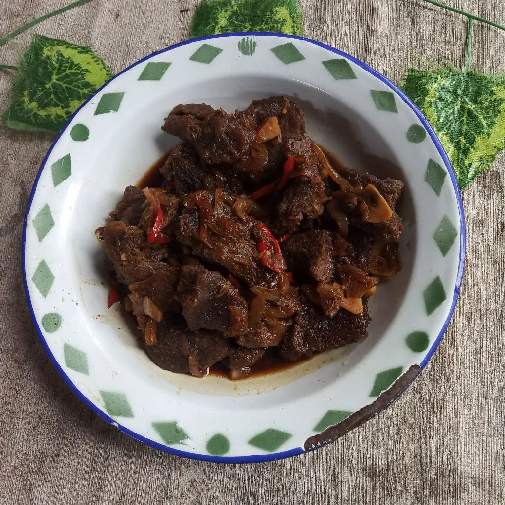 Daging Sapi Kecap Bawang Bombay