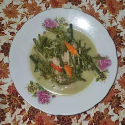 Pakis Nangka Muda Kuah Santan