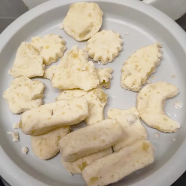 Bentuk sesuai selera.