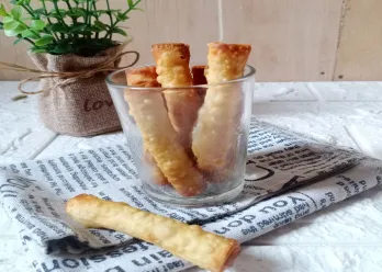 Sosis Gulung Kulit Pangsit