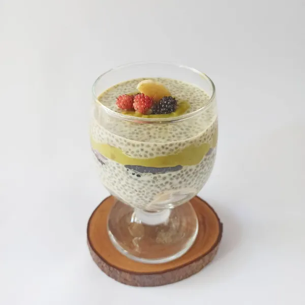 Simpan di kulkas hingga dingin. Siap disajikan, bisa juga langsung disajikan.