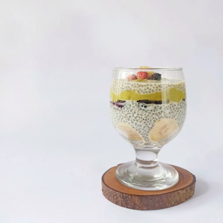 Avocado Chia Puding With Fruits #SmoothiesSobatYummy