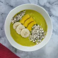 Avocado Oat Smoothies Bowl #SmoothiesSobatYummy
