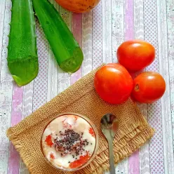 Papaya Tomato Aloe Vera Smoothies