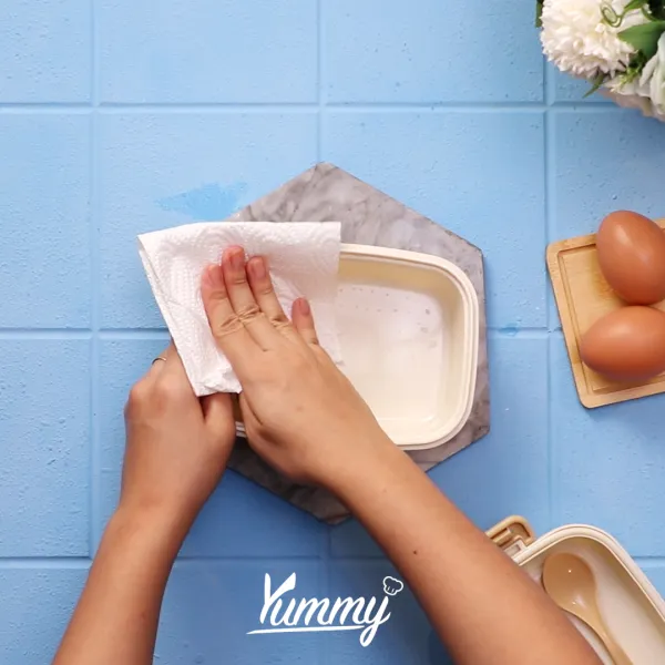 Keringkan kotak makan