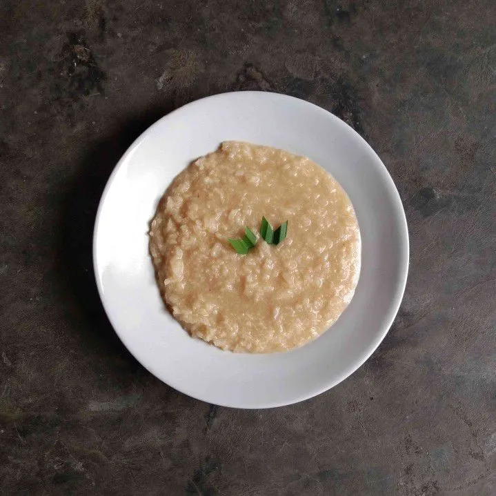 Bubur Ketan Putih Gula Merah