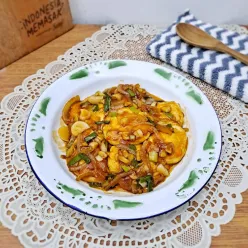 Tahu Telur Bumbu Saus Tiram