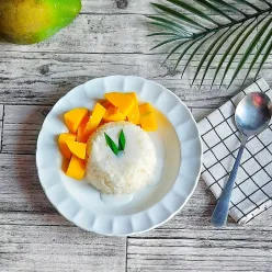 MANGGO STICKY RICE
