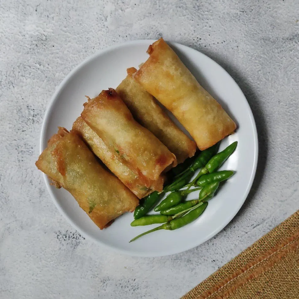 Lumpia Bayam Telur