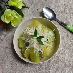 Singkong Pandan Tabur Keju