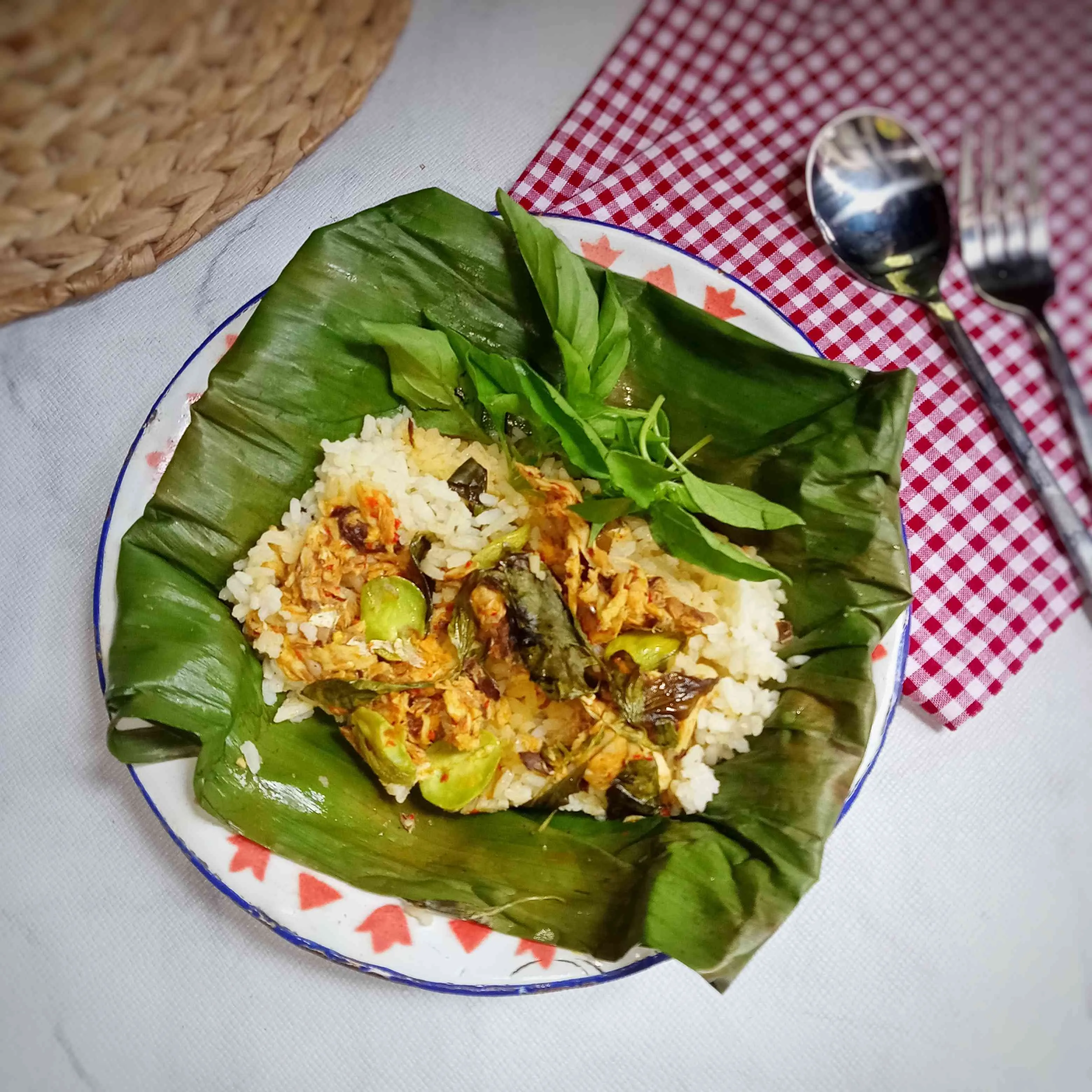 Nasi Bakar Ikan Tongkol Pete