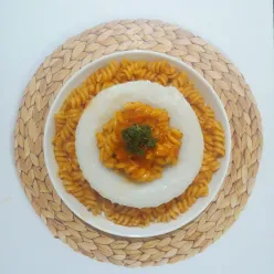 Lumpang Gurih Makaroni Bolognese